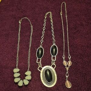Elegant Silver, Black, Greyish Green And Purple Vintage Paparazzi Necklace Set